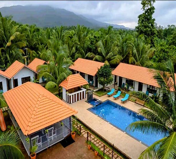 Luxury cottages resort near Palolem with swimming pool and family cottages in Canacona Goa